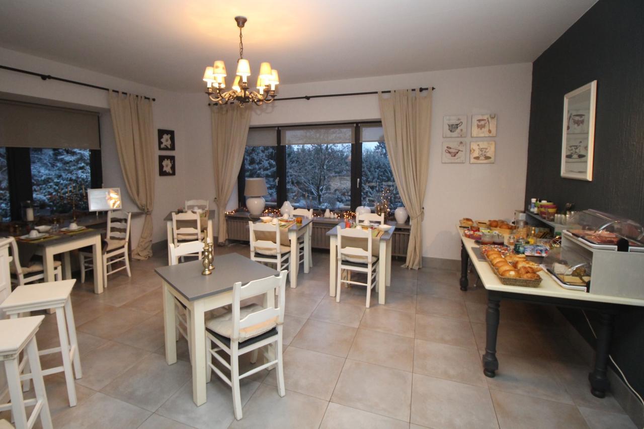 Les Alisiers Hotel Nadrin Eksteriør billede